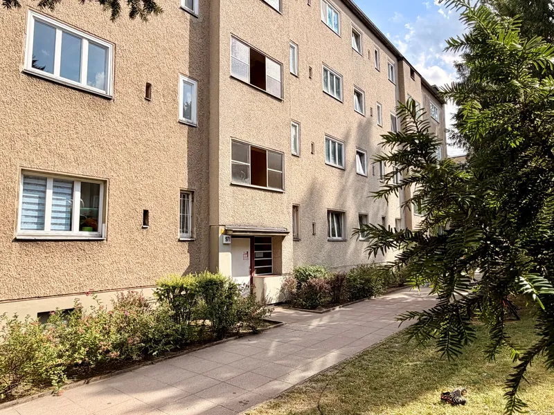 Ihre neue Wohnung: günstig geschnittene 2,5-Zimmer-Wohnung — photo 1
